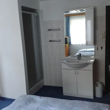 Bed & Breakfast Haus Znopp *